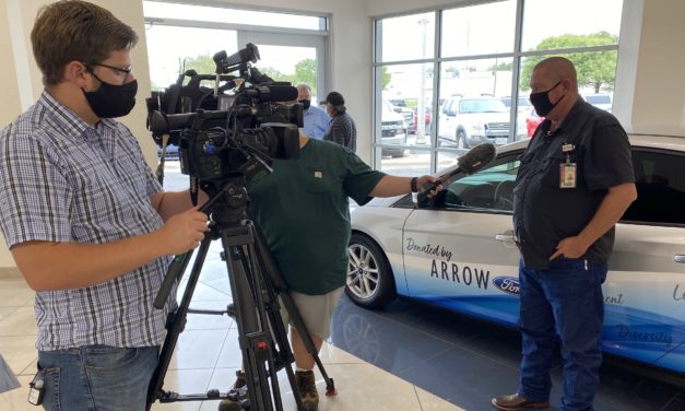 Arrow Ford donates car to AISD CTE program